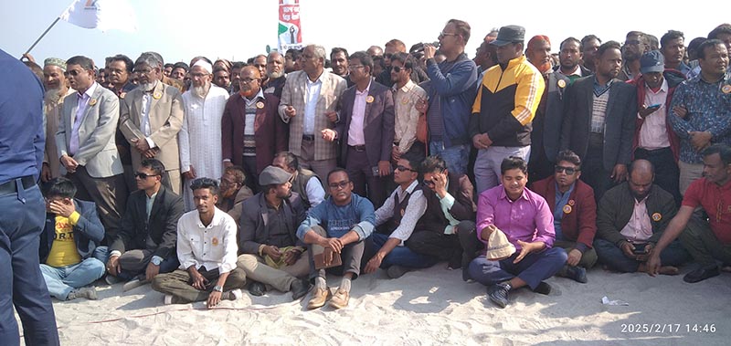 তিস্তায় ৪৮ ঘণ্টার কর্মসূচিতে প্রথম দিনে লাখো মানুষের ঢল