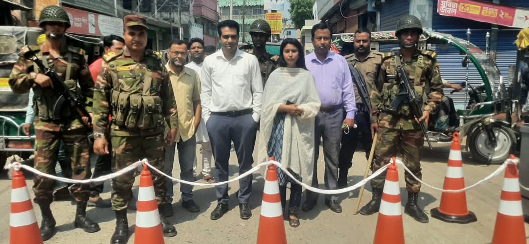 হোসেনপুরে যানজট নিরসনে পৌর প্রশাসনের নতুন উদ্যোগ