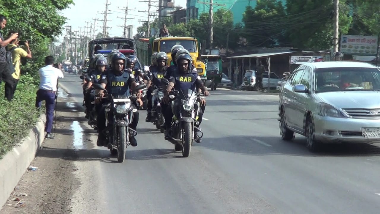 গাজীপুরে র‌্যাবের টহল জোরদার
