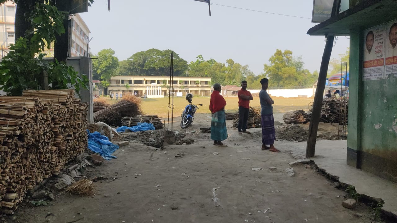 কালিয়াকৈরে সাংবাদিককে হুমকির অভিযোগ প্রধান শিক্ষকের বিরুদ্ধে