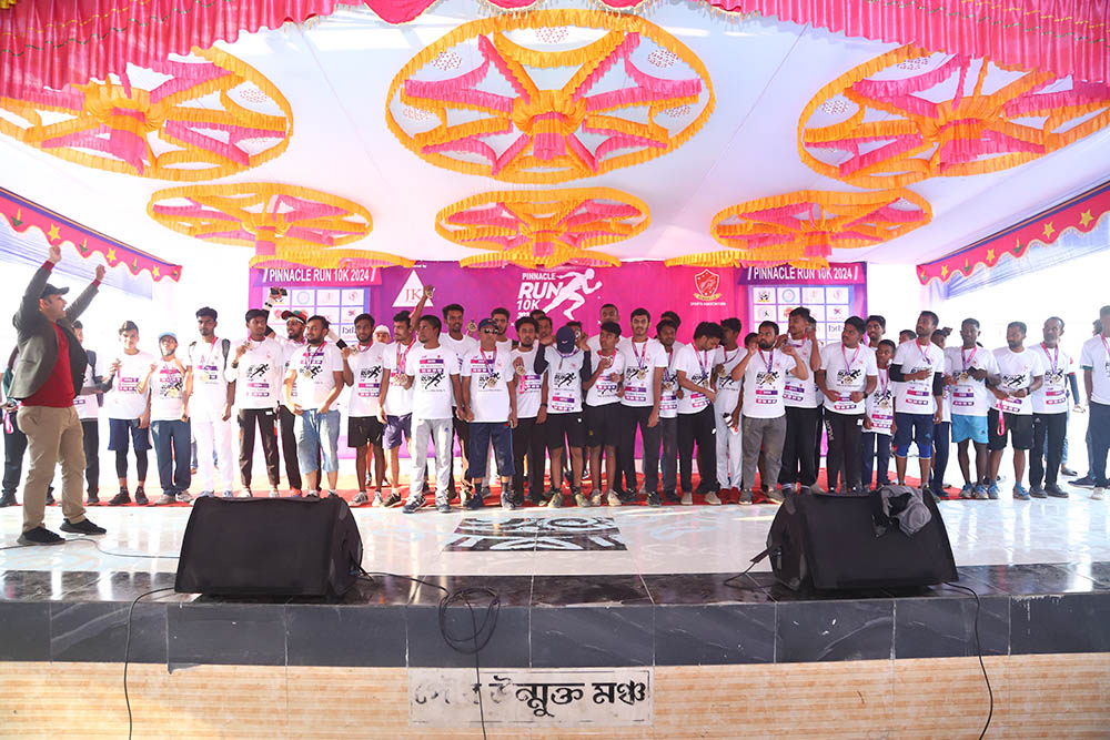 গোপালগঞ্জে ম্যারাথন দৌড় প্রতিযোগিতা অনুষ্ঠিত