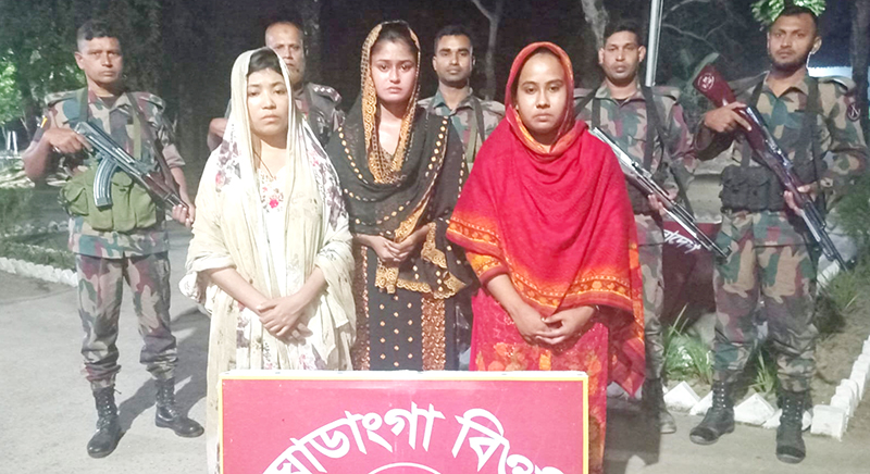 ঝিনাইদহের মহেশপুর সীমান্তে ২৪ ঘণ্টায় ৩৬ জন আটক