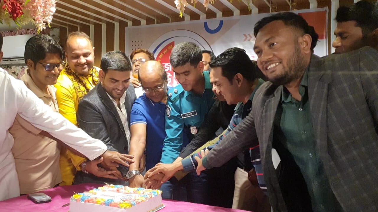 গাজীপুরে দৈনিক যুগান্তর পত্রিকার রজতজয়ন্তী উদযাপন