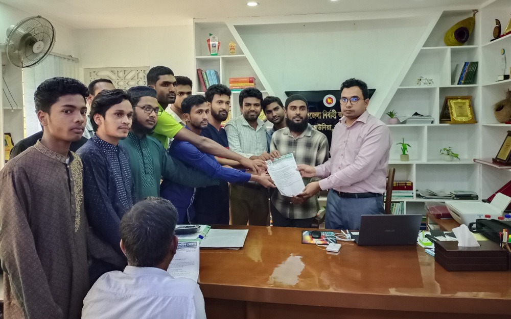 রংপুর-কুড়িগ্রাম মহাসড়ক চার লেনে উন্নীত করাসহ ৭ দফা দাবি