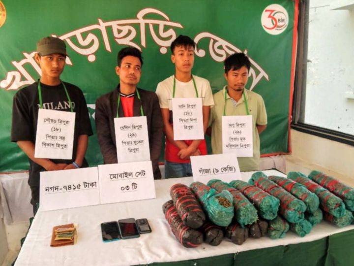 খাগড়াছড়িতে সেনাবাহিনীর অভিযানে ৯ কেজি গাঁজাসহ ৪ জন আটক