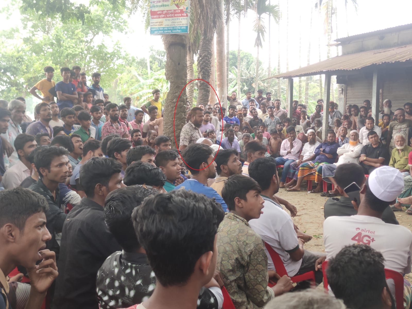 দাদার বিরুদ্ধে নাতনিকে ধর্ষণচেষ্টার অভিযোগ, আড়াই লাখে মীমাংসার চেষ্টা