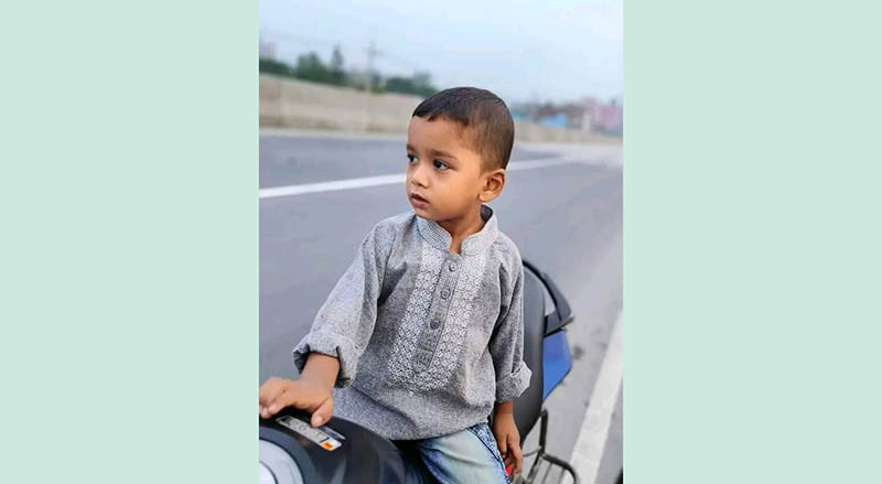 শিশু মাহাদীর প্রতিবন্ধী বোনের আর্তনাদ ‘ময়না নাই যারা মারছে, তারেকের ফাঁসি চাই’