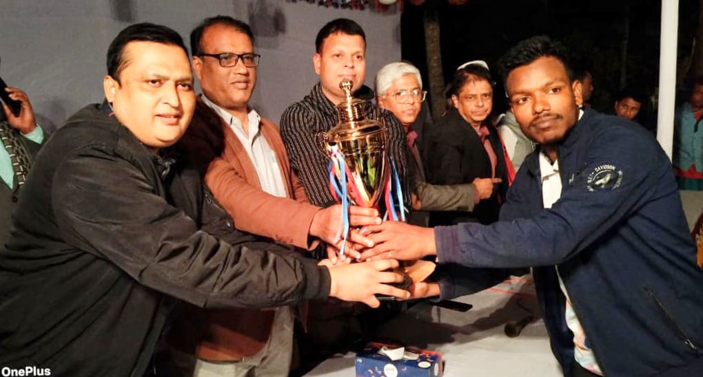 ঘিওরে আ. মজিদ স্মৃতি ব্যাডমিন্টন টুর্নামেন্ট অনুষ্ঠিত