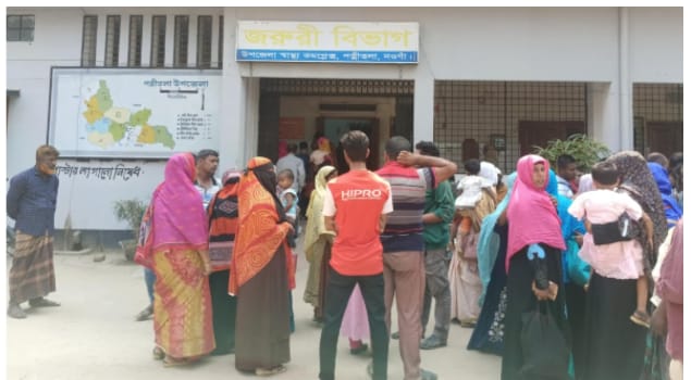 পত্নীতলায় পিকআপের ধাক্কায় যুবকের মৃত্যু