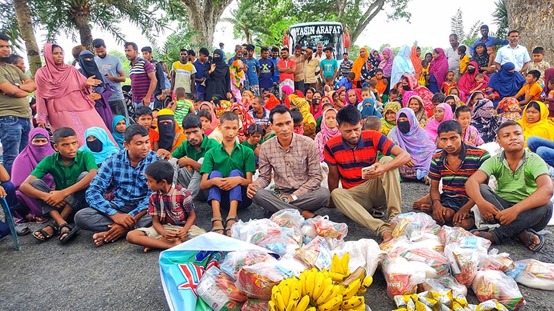 বড়াইগ্রামে প্রতিবন্ধীদের অনুষ্ঠানস্থল ভাংচুর, প্রতিবাদে দুই ঘন্টা সড়ক অবরোধ