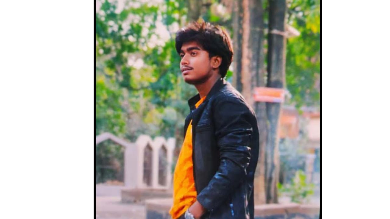 পলাশে ঘুরতে এসে নদীতে ডুবে কিশোরের মৃত্যু