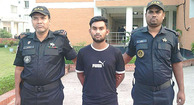 দক্ষিণ কেরাণীগঞ্জে অপহৃত স্কুল ছাত্র তুষারকে উদ্ধার, মামা শাহরিয়ার গ্রেপ্তার