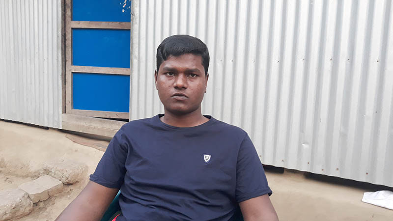 জুলাই বিপ্লবে গুলিবিদ্ধ রাকিবের মানবেতর জীবনযাপন