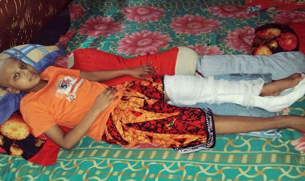 ক্যান্সারে আক্রান্ত শিশু রাফির চিকিৎসা অর্থাভাবে অনিশ্চিত, সাহায্যের আবেদন