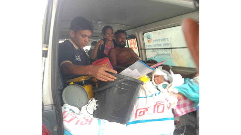 সালথায় হামলায় আহত মুদি দোকানির মৃত্যু, প্রতিপক্ষের বাড়িঘরে হামলা ও লুটপাট