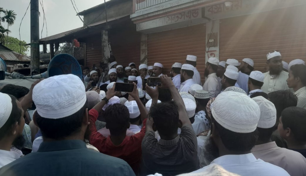 নেত্রকোনায় হেফাজত নেতার বাড়িতে হামলার অভিযোগ