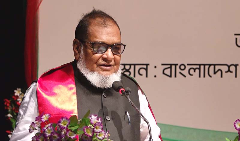 বঙ্গবন্ধু একজন দুরদর্শী নেতা ছিলেন : আ ক ম মোজাম্মেল হক