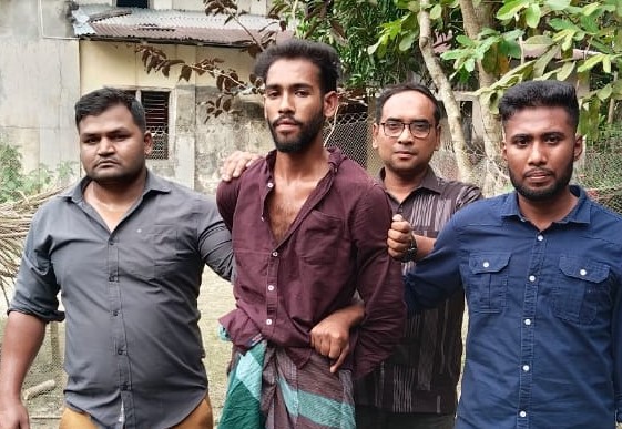 গাজীপুরের গাছায় মারুফ হত্যাকাণ্ড: দুই আসামি গ্রেফতার