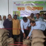 কুড়িগ্রামে অভ্যন্তরীণ বোরো ধান-চাল সংগ্রহ অভিযানের উদ্বোধন