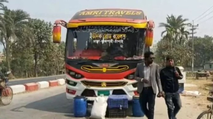 বাসে ধর্ষণের ঘটনা ঘটেনি, গুজব প্রচারকারীদের শাস্তি দাবি ভুক্তভোগীর
