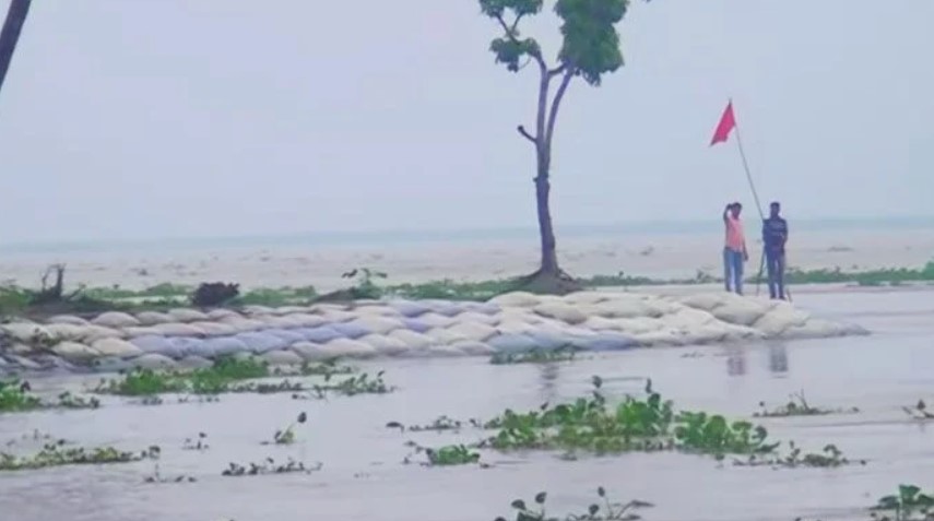 বগুড়ায় যমুনা নদীর পানি বিপদসীমার ১৯ সেন্টিমিটার উপরে