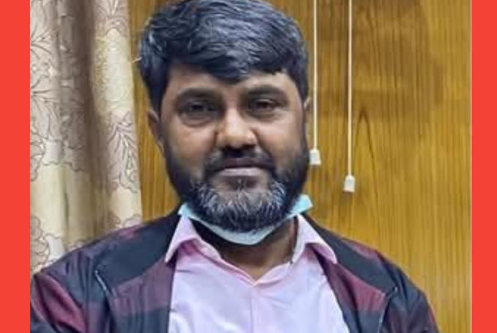 টঙ্গী পাইলট স্কুল অ্যান্ড কলেজের অধ্যক্ষ আলাউদ্দিন আটক