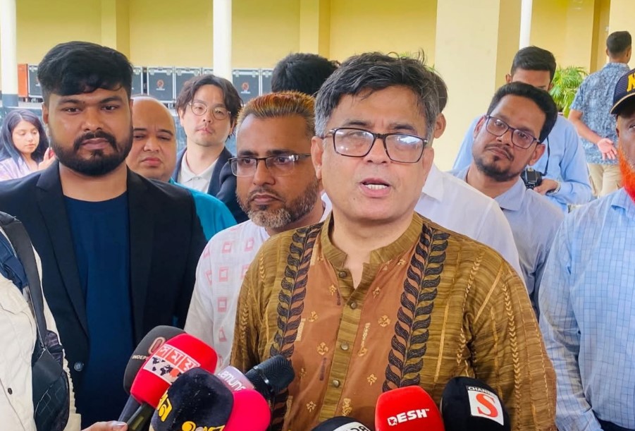 নির্বাচন নিয়ে কোন অনিশ্চয়তা নেই : কুমিল্লায় প্রধান উপদেষ্টার প্রেস সচিব