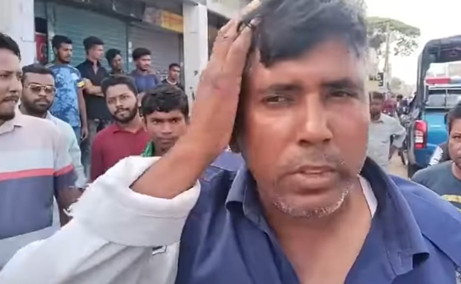 ফেনীতে অবৈধ গাড়ী জব্দ করায় ট্রাফিক পুলিশের উপর হামলা