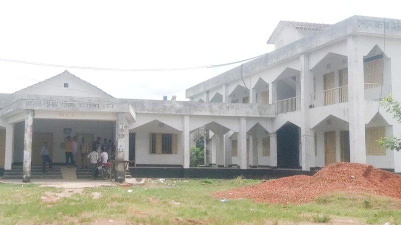 জন্ম নিবন্ধনে ‘সচিবের ফি’ নামে আলাদা ফি গ্রহণের অভিযোগ