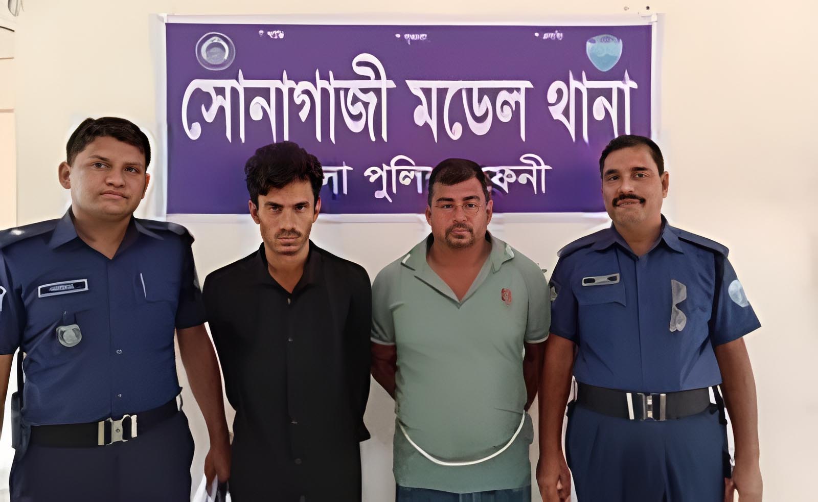 সোনাগাজীতে কিশোরীকে ধর্ষণ, স্বেচ্ছাসেবক লীগ নেতাসহ আটক ২