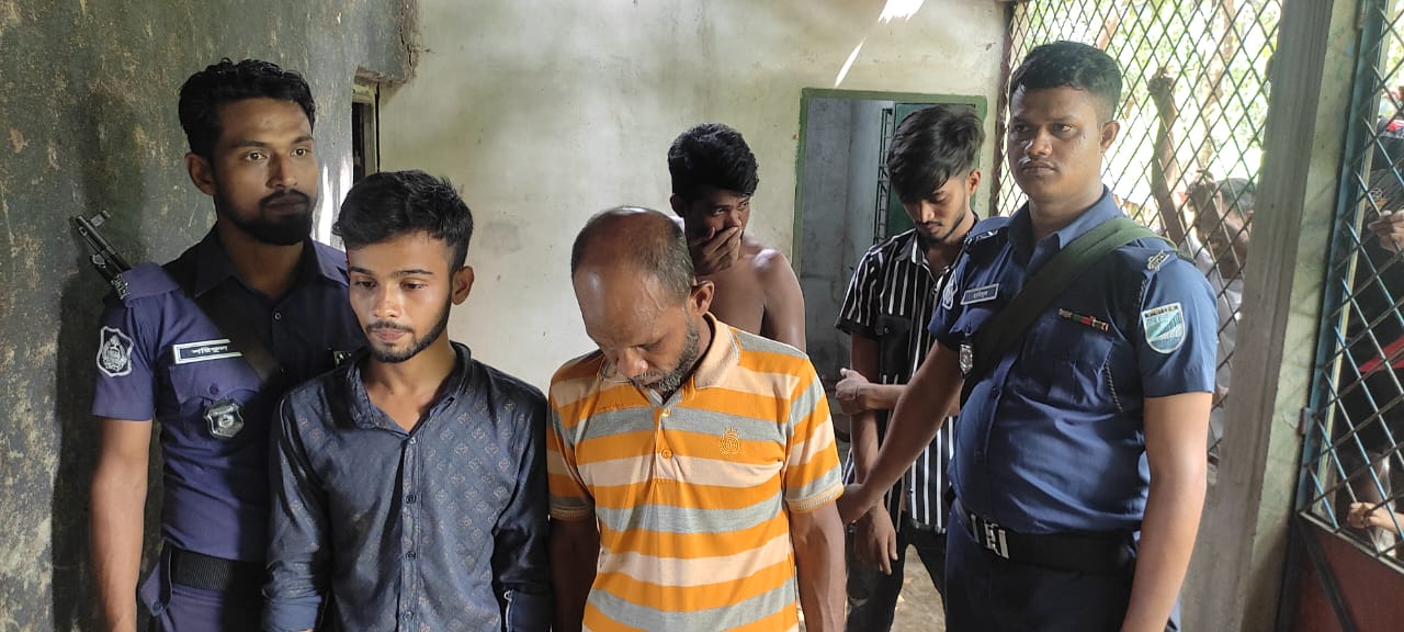 শ্রীপুরে এলোপাতাড়ি কুপিয়ে ৬ জনকে জখম, গ্রেফতার ৪