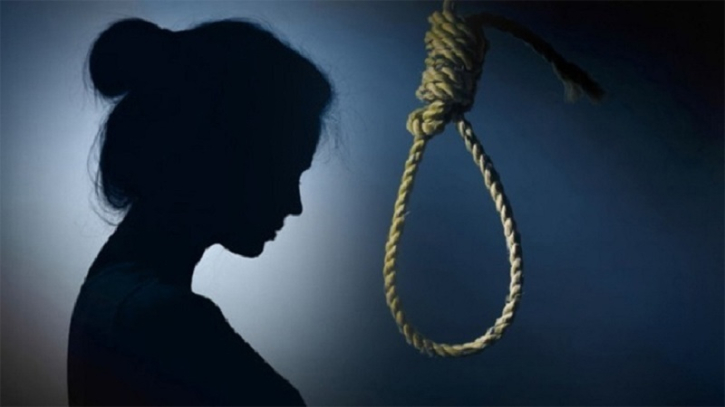 পীরগঞ্জে পিতার ওপর অভিমান করে মেয়ের আত্মহত্যা