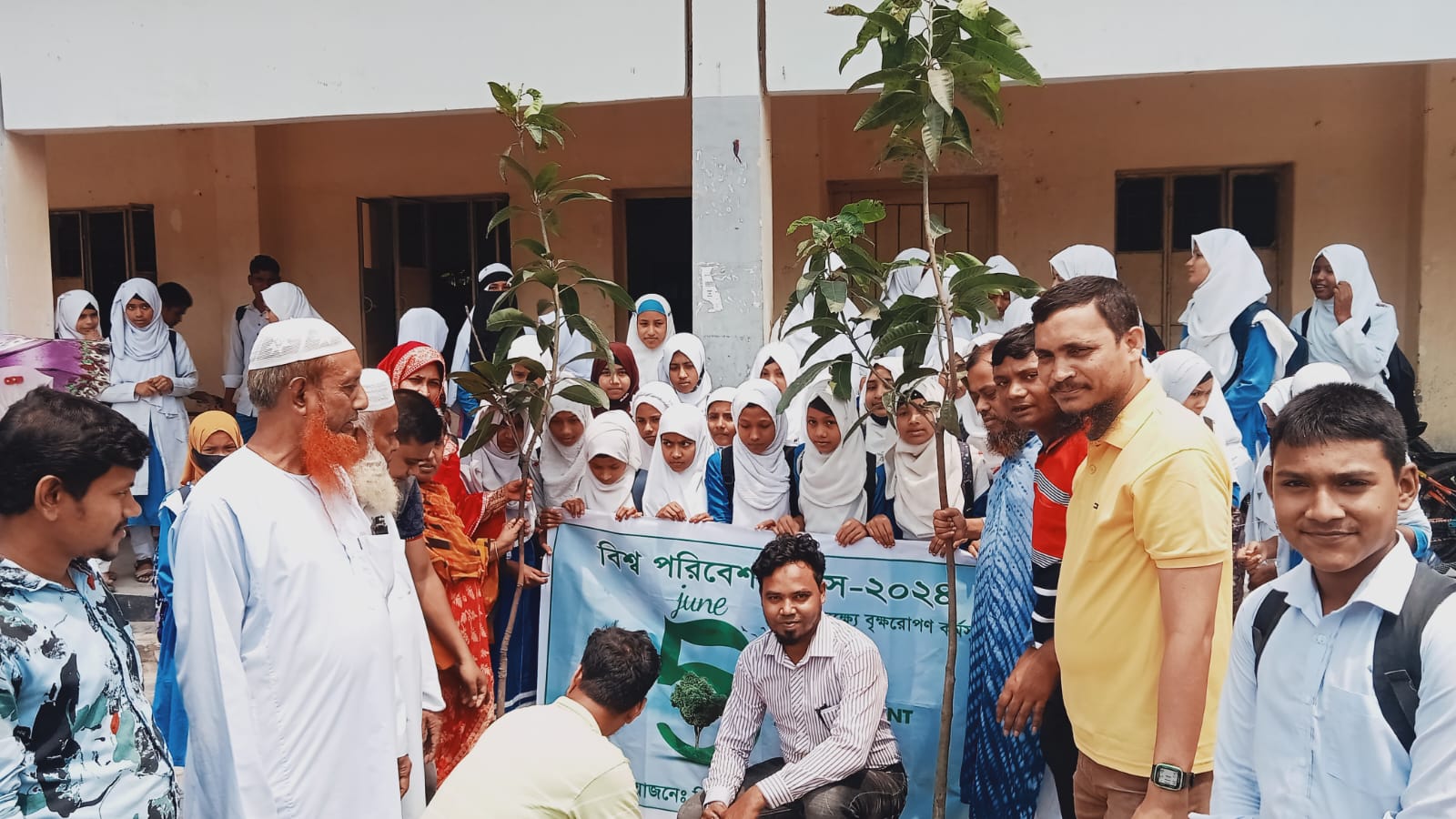 বিশ্ব পরিবেশ দিবস-২০২৪ উপলক্ষে জিরো সেভেন ফাউন্ডেশনের বৃক্ষরোপণ কর্মসূচি