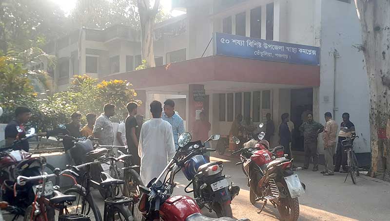 তেঁতুলিয়ায় মহানন্দায় বাবাকে খুঁজতে গিয়ে নদীতে পড়ে ছেলের মৃত্যু