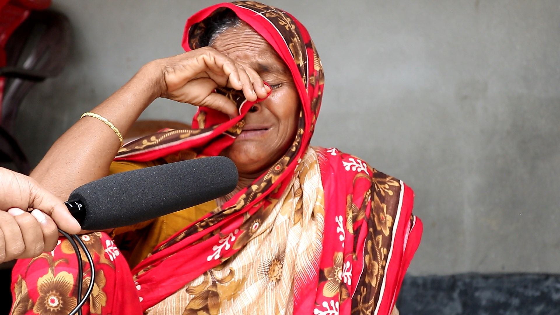 প্রবাসে ছুড়িকাঘাতে মৃত্যুশয্যায় রাণীশংকৈলের যুবক, দুশ্চিন্তায় পরিবার