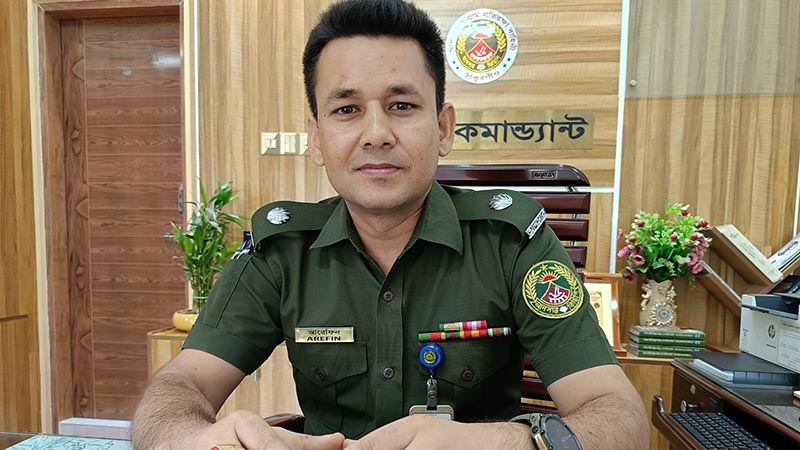 জাতীয় শুদ্ধাচার পুরস্কার পেলেন আনসারের ঠাকুরগাঁও জেলা কমান্ড্যান্ট