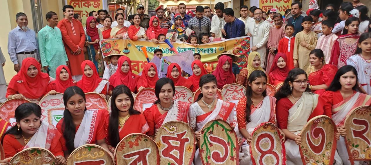 চান্দিনায় বর্ণিল আয়োজনে নববর্ষ উদযাপন ও উৎসবের আবহে আনন্দ শোভাযাত্রা