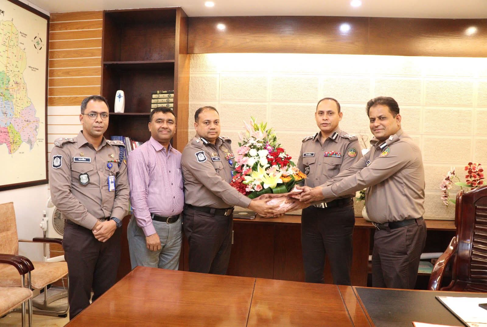 জিএমপির জাহিদুল হাসানসহ ৩১ কর্মকর্তার উপ-পুলিশ মহাপরিদর্শক পদে পদোন্নতি