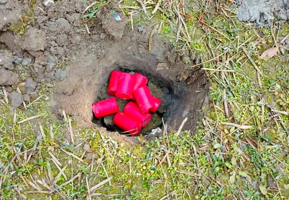 গোবিন্দগঞ্জে উদ্ধারের দুই বছর পর ধ্বংস করা হলো ১২ ককটেল