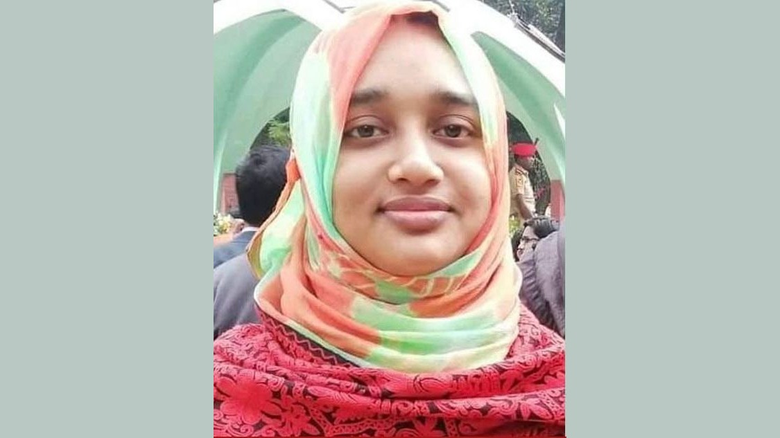 কুষ্টিয়া ইসলামী বিশ্ববিদ্যালয়ে কর্মচারীর ছুরিকাঘাতে শিক্ষিকা নিহত