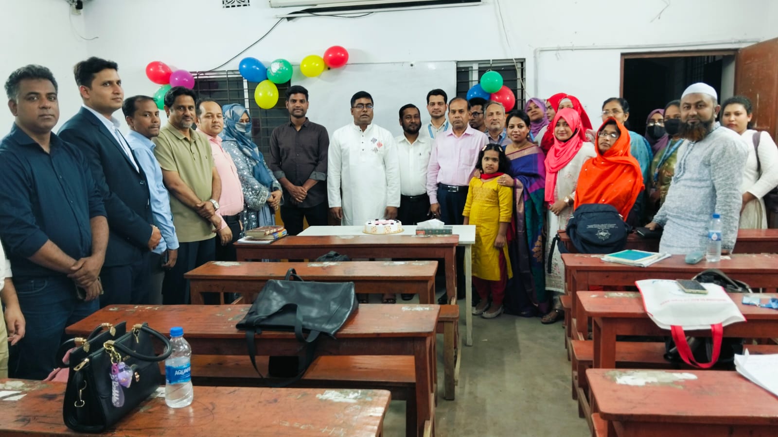 মতিঝিল আদর্শ ল’ কলেজের প্রথম বর্ষপূর্তি উদযাপন