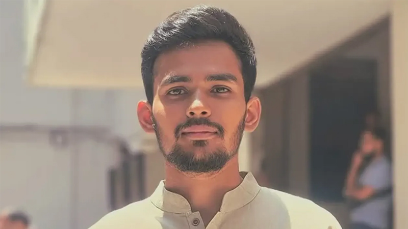 সাবেক উপদেষ্টা আসিফ মাহমুদ যোগ দিচ্ছেন এনসিপিতে