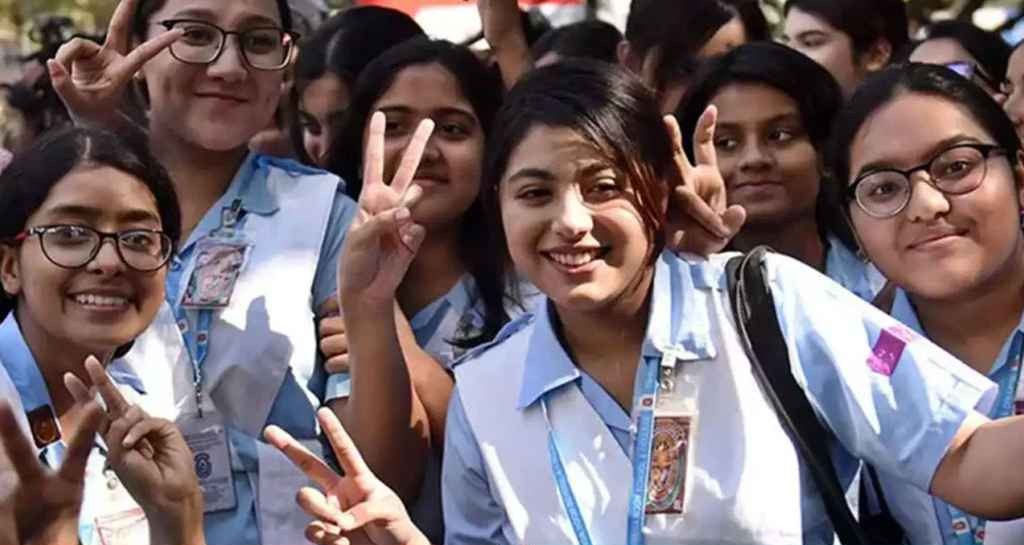 এইচএসসি ও সমমান পরীক্ষার ফল প্রকাশিত, পাসের হার ৫৮ দশমিক ৮৩ শতাংশ