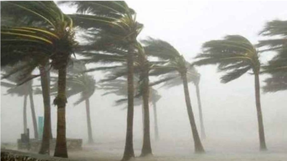 দুপুরের মধ্যে তিন জেলায় ঝড়ের আশঙ্কা, ঘণ্টায় ৬০ কিমি বেগে দমকা হাওয়ার আভাস