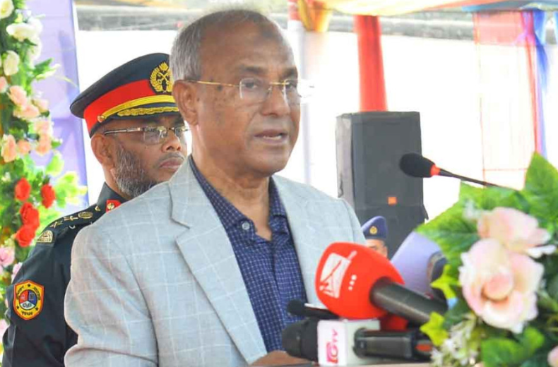 কারাবন্দিদের নিরাপত্তার পাশাপাশি মানবাধিকার নিশ্চিত করতে হবে: স্বরাষ্ট্র উপদেষ্টা