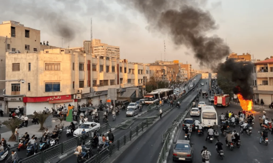 ইরানে বিক্ষোভ দমনে নিহত প্রায় ৬ হাজার: মানবাধিকার সংস্থা