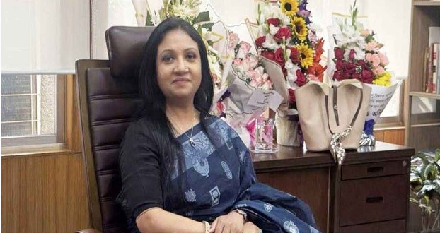 বাবার ‘চেয়ার’ পেলেন প্রতিমন্ত্রী ফারজানা শারমিন, আবেগঘন বার্তা প্রকাশ