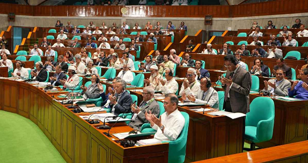 স্পিকারের স্ত্রী ও যশোর-৬ এমপির মায়ের মৃত্যুতে সংসদে শোকপ্রস্তাব ও দোয়া