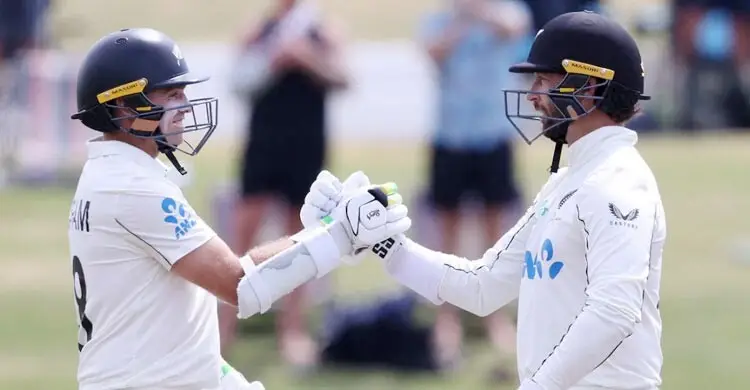 লাথাম-কনওয়ের ধামাকা- ৯৫ বছরের রেকর্ড ভেঙে কিউই ইতিহাস