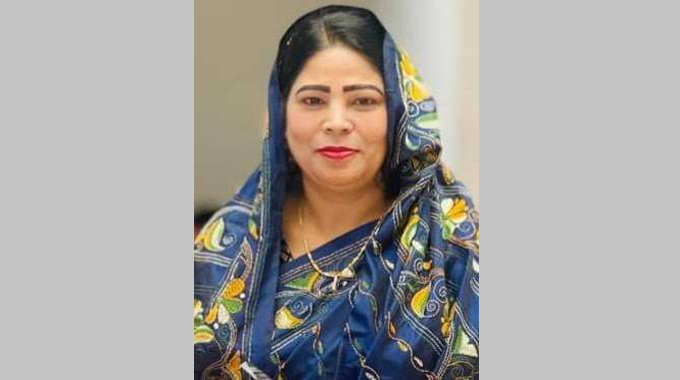 আত্মগোপনে সৈয়দপুর পৌরসভার মেয়র, সেবা নিয়ে ভোগান্তি